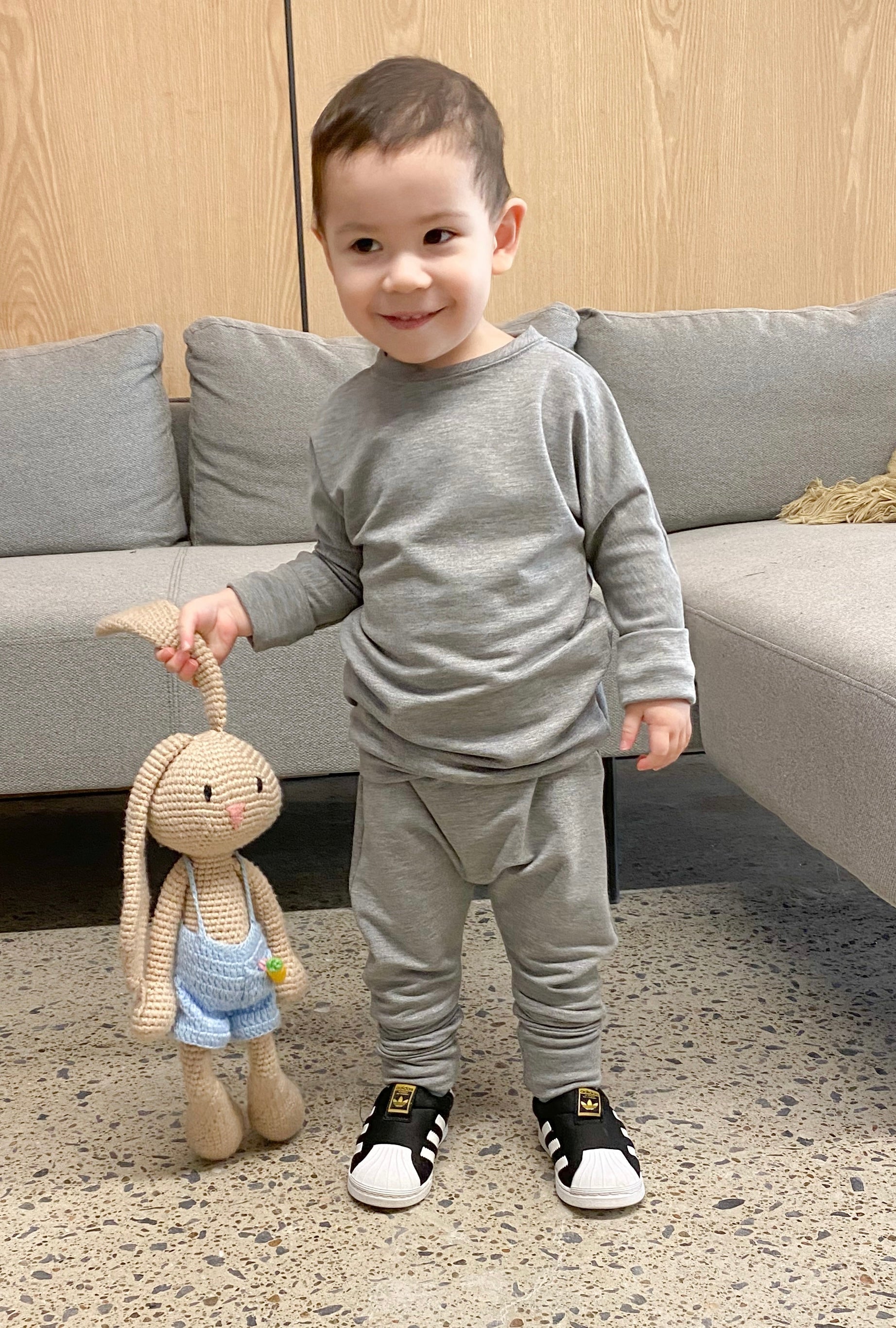 Eco-friendly kids' clothing – gender-neutral Grey Cloud grow with me sweater, sustainably made in Canada.