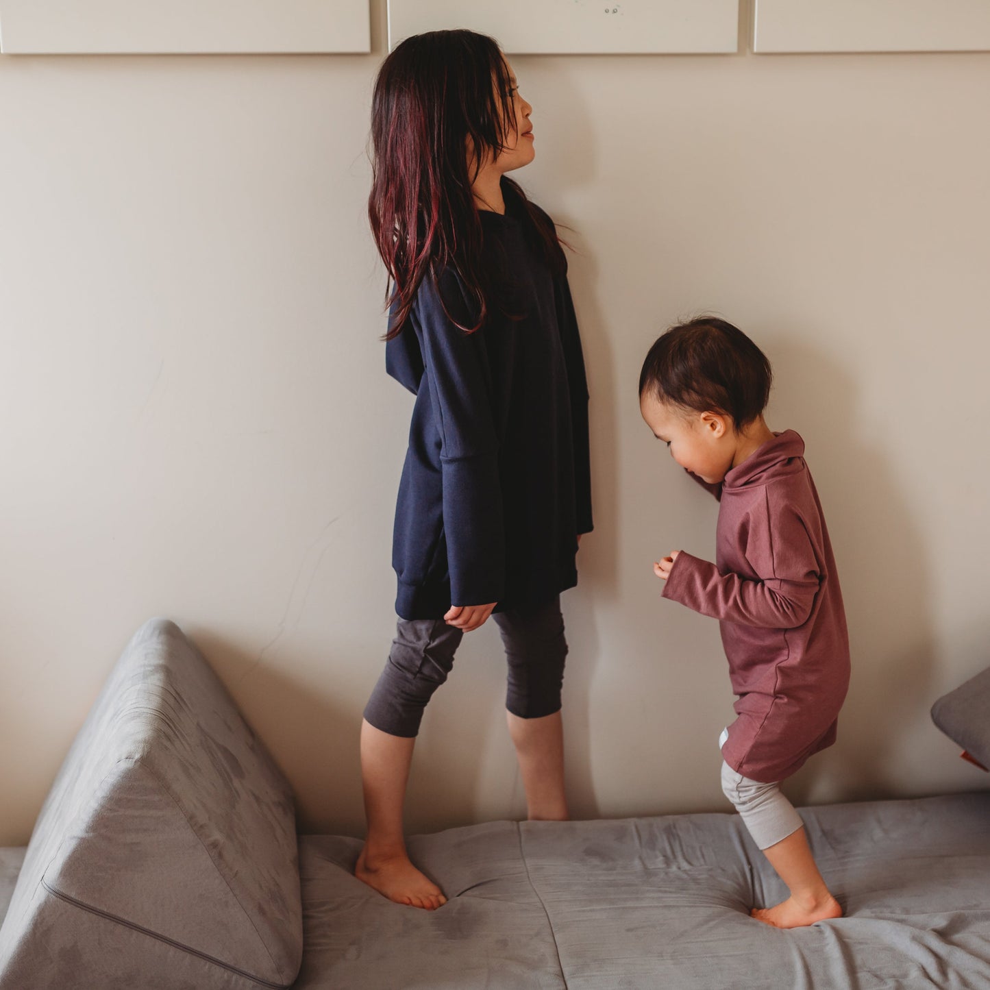 Eco-friendly kids' clothing – gender-neutral navy grow with me hoodie, sustainably made in Canada.