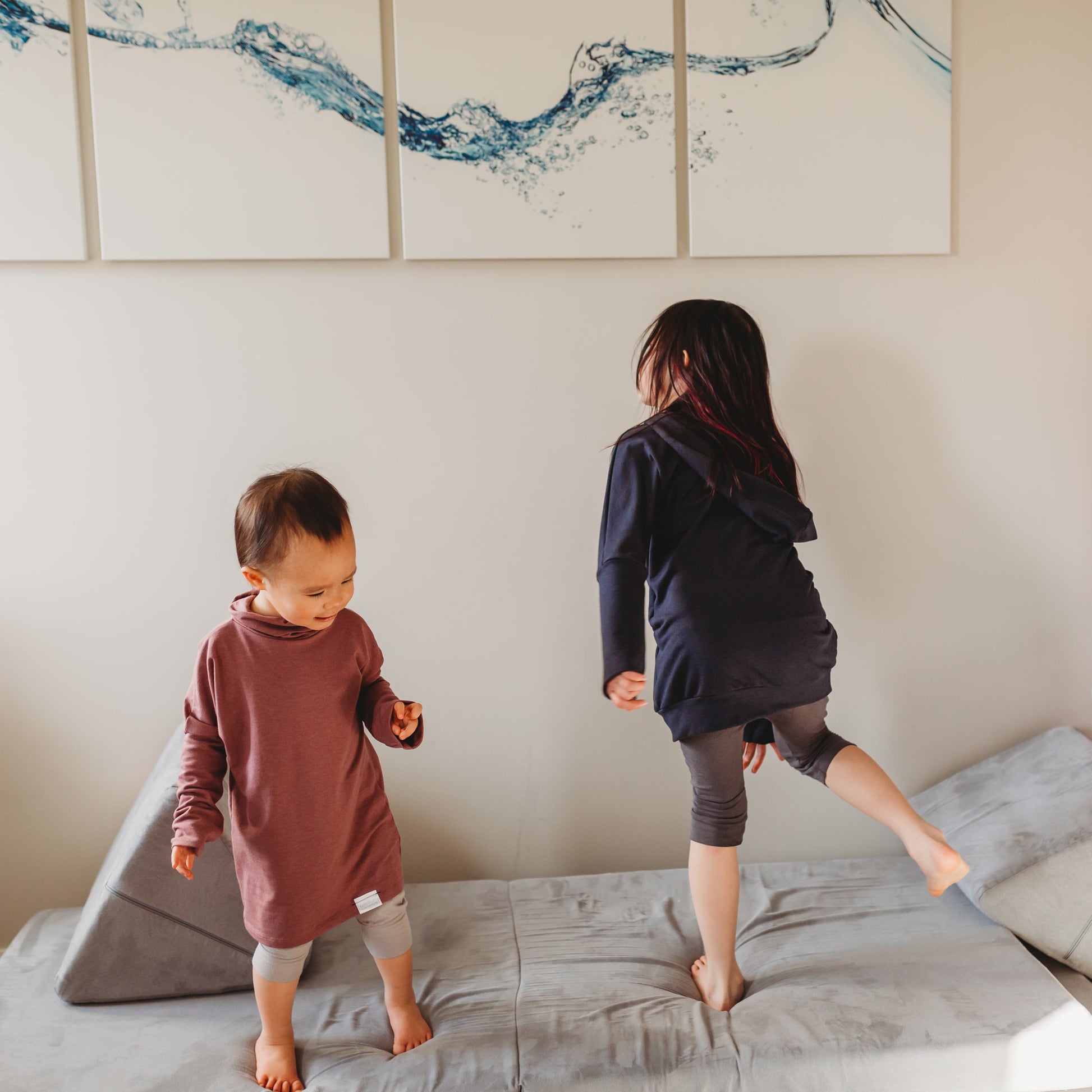 Eco-friendly kids' clothing – gender-neutral Rose Brown grow with me turtleneck, sustainably made in Canada.