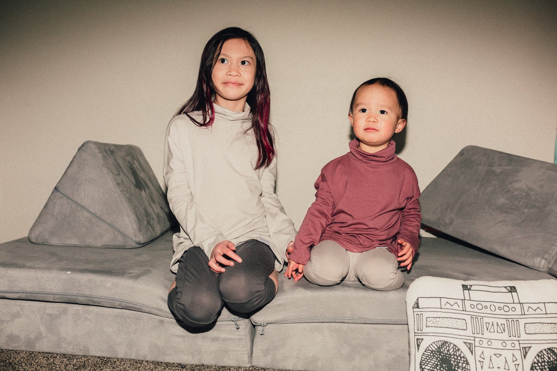 Eco-friendly kids' clothing – gender-neutral Rose Brown grow with me turtleneck, sustainably made in Canada.