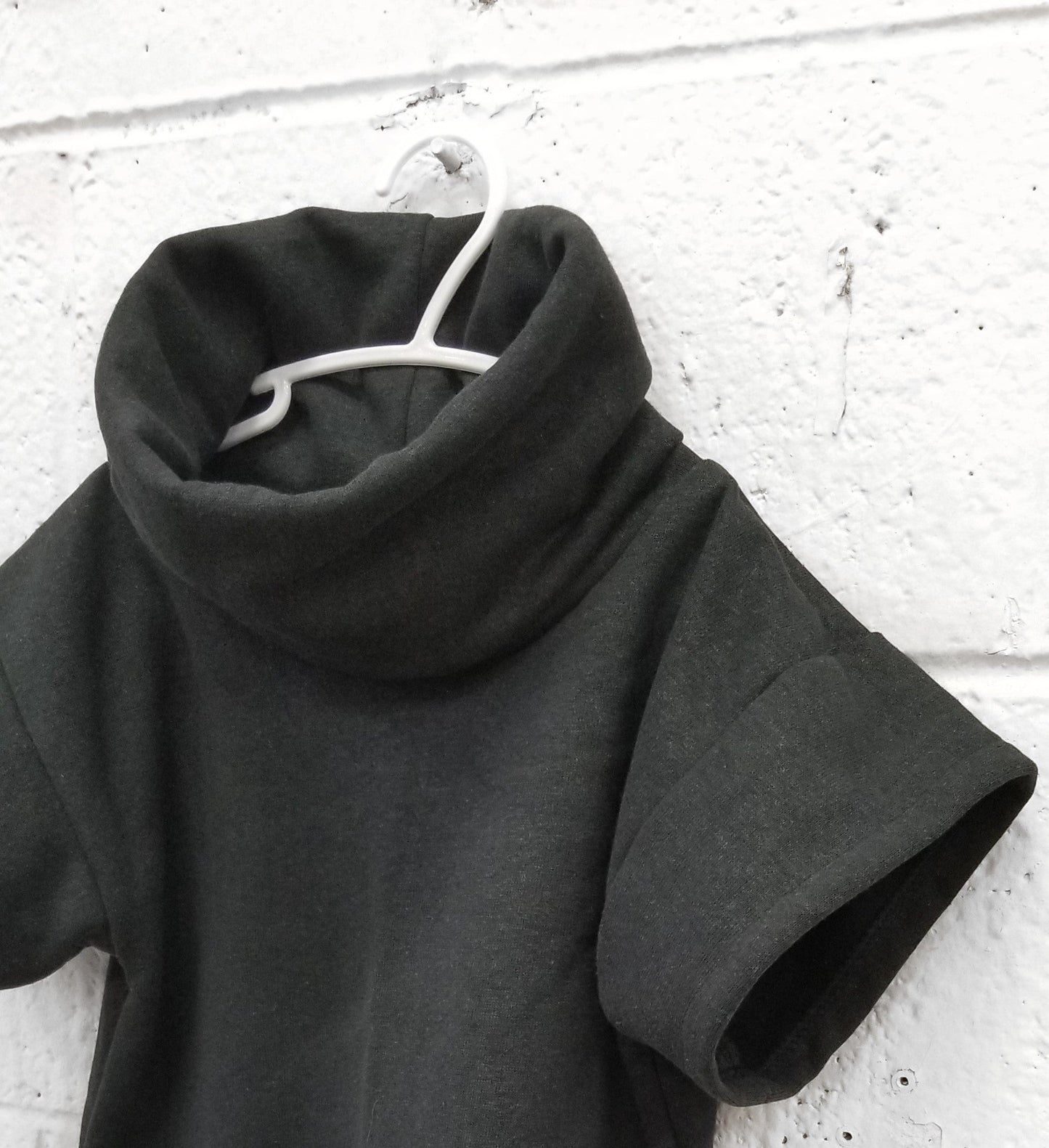 Poncho | Black