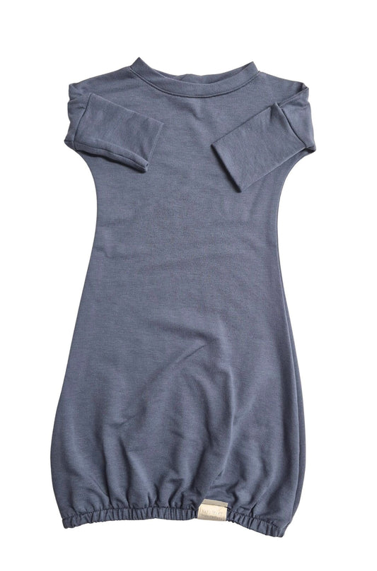 Newborn Gown | Bleu Kid's Stuff [Trucs d'enfants] 
